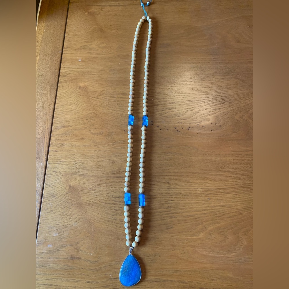 Blue glass and wood beaded necklace with semi-precious pendant